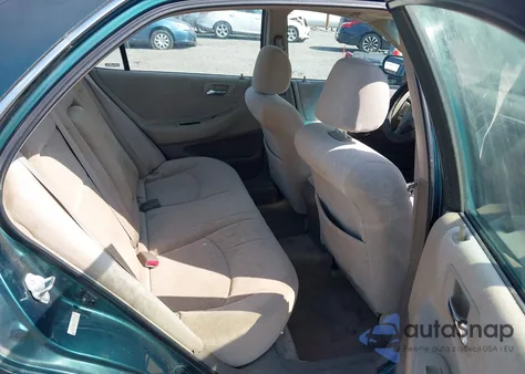 2002 Honda Accord 2.3 Lx from USA, damaged, VIN 1HGCG66522A005763